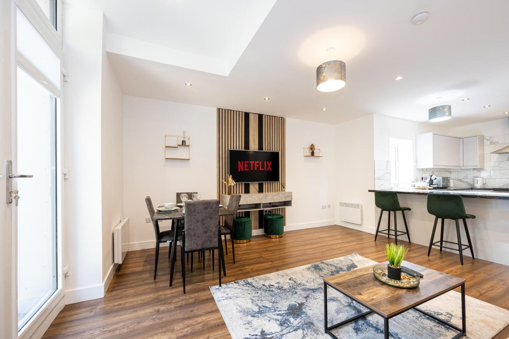 Luxury 2br In Chorlton, Free Parking Apartment *