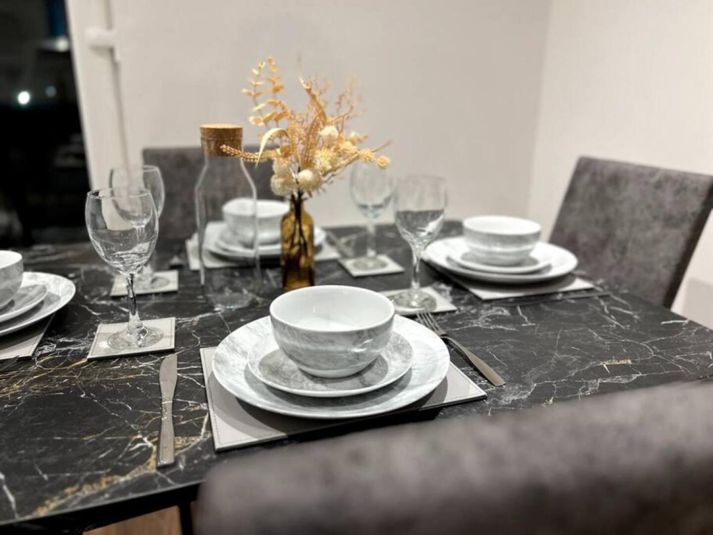 Apartment Luxury 2br In Chorlton, Free Parking Manchester